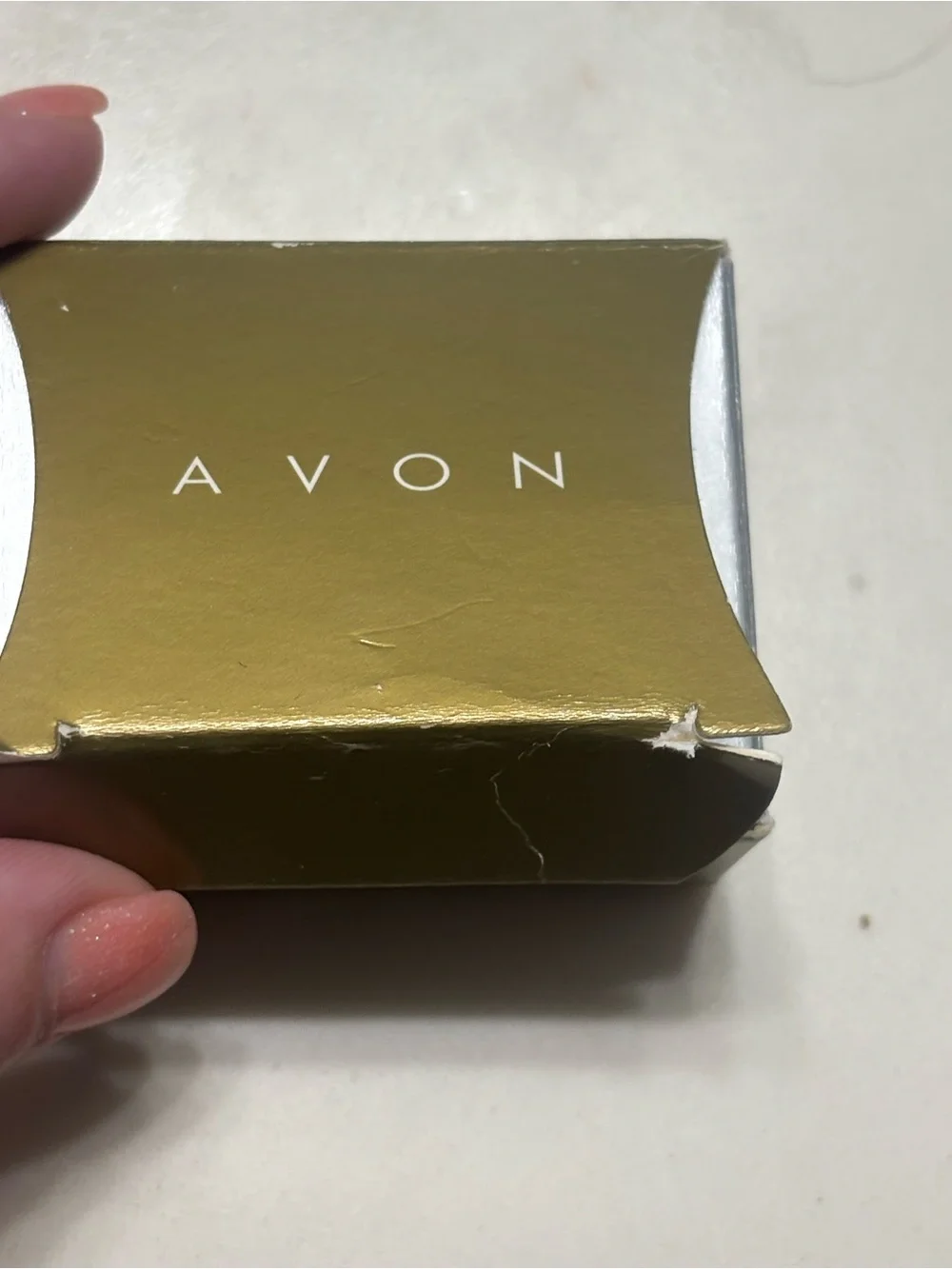 Avon White and Gold Angel Cat Pin with Light Blue Bow